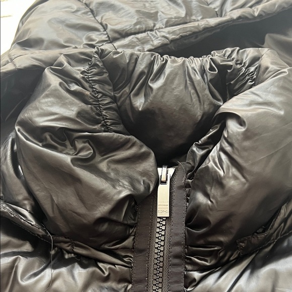 DKNY Women's Black Puffer Jacket SIZE XS - Picture 6 of 10